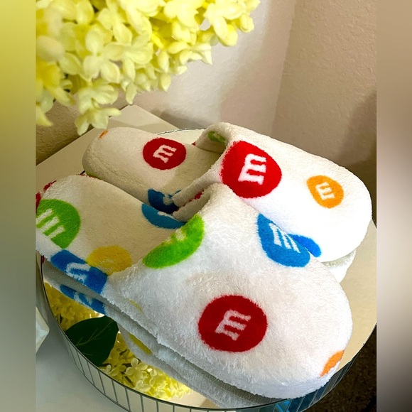 M&M’s Slippers - Picture 1 of 8